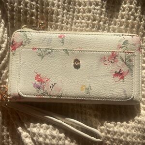 Lauren Conrad Hand Held